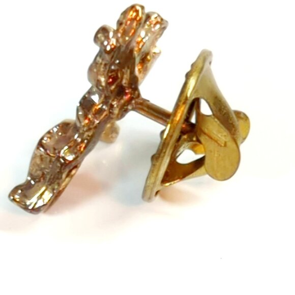 Vintage Gold-Tone Cherub Angel Lapel Pin, Made in USA - Picture 2 of 3